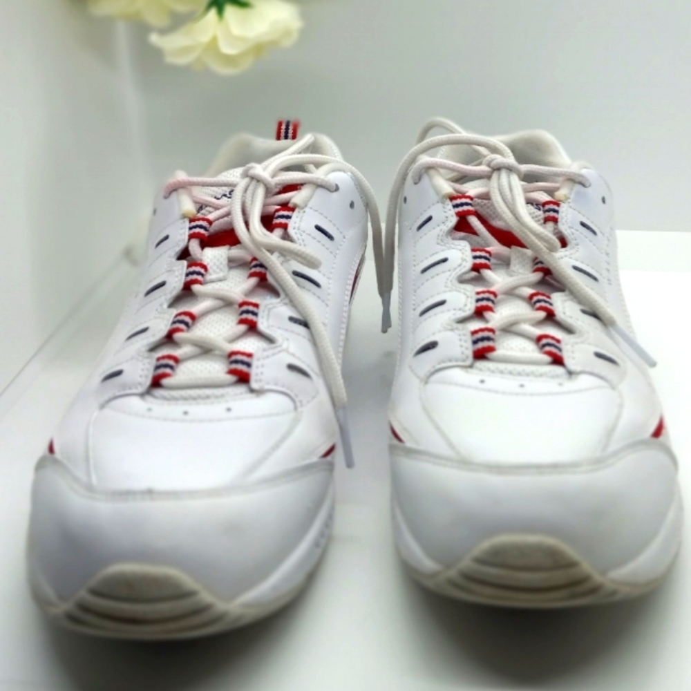 Easy Spirit Sneakers.